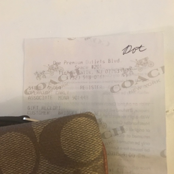 NWT Coach PVC Signature Large Wristlet - Picture 5 of 8